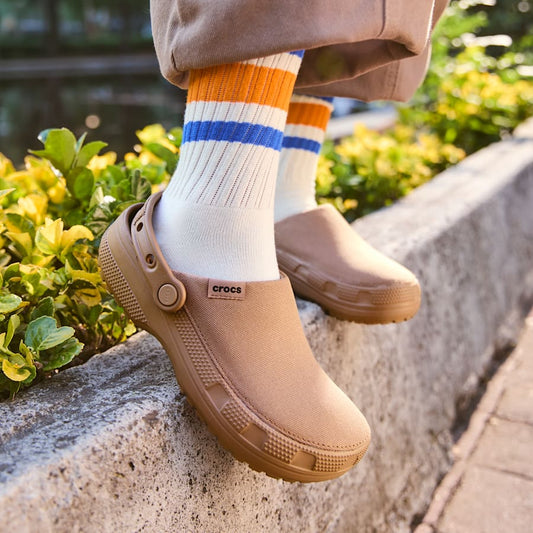 Classic Crafted Clog - US 9998